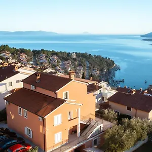 Oriana Apartmán Rabac