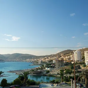 Erdeti Boutique Apartmán Sarandë